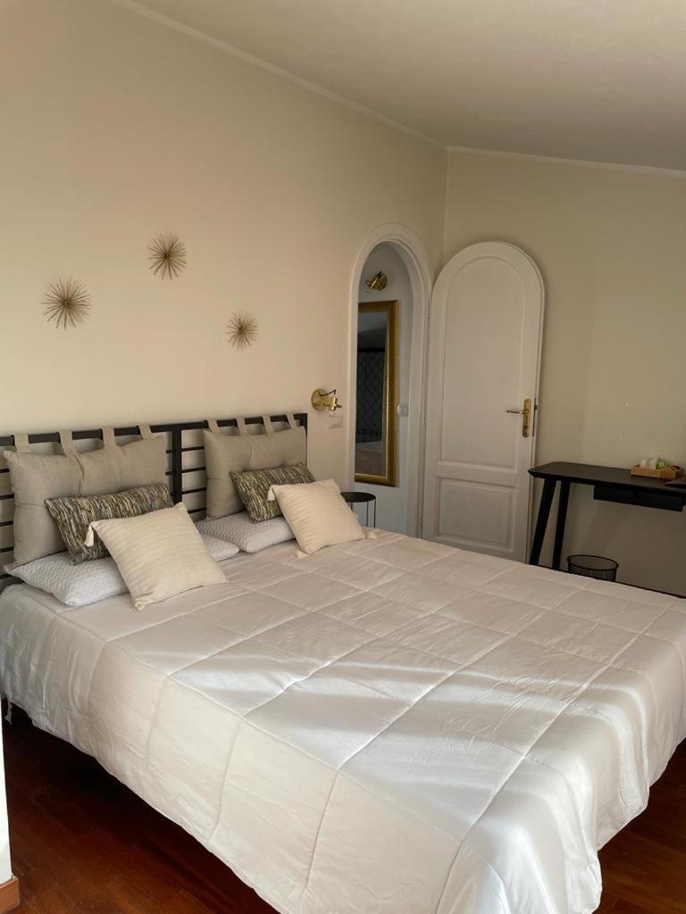 Excellent Rooms Paola'S Olbia Exterior foto
